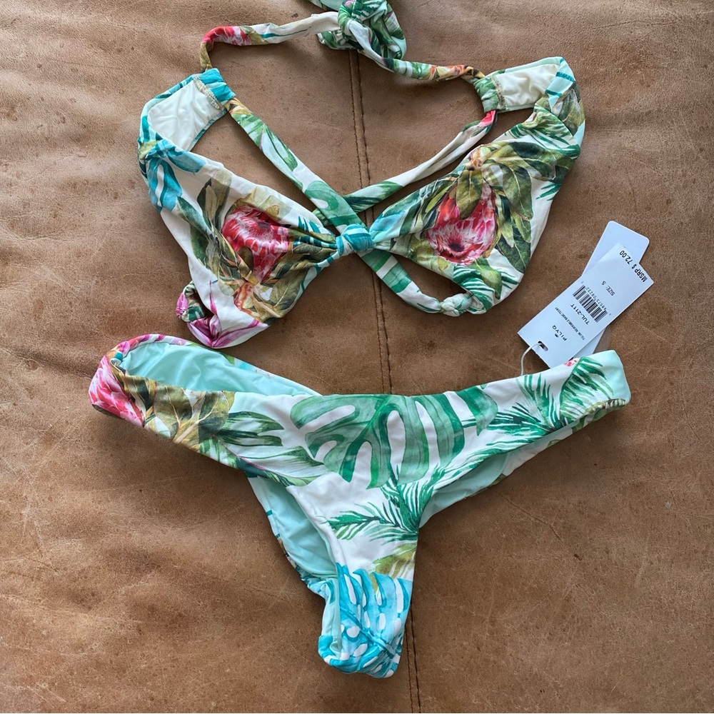 PilyQ tropical bikini